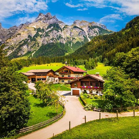 ホテル Bio Bauernhof Vorderoberlehen ヴェルフェンヴェンク エクステリア 写真