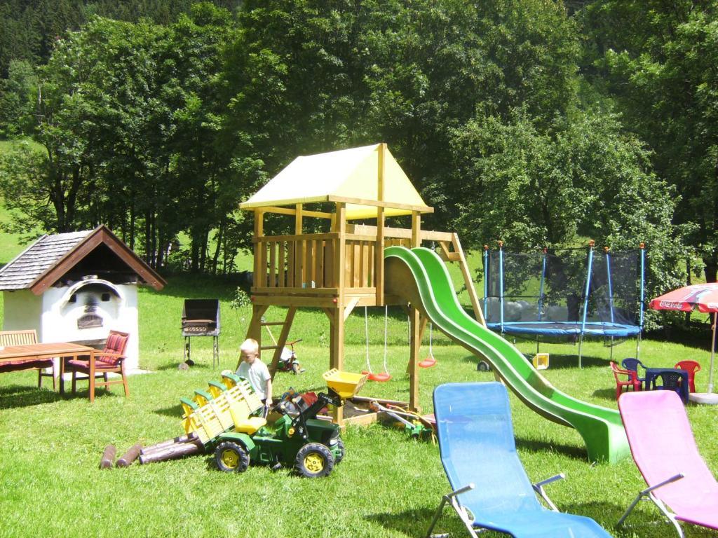 ホテル Bio Bauernhof Vorderoberlehen ヴェルフェンヴェンク エクステリア 写真